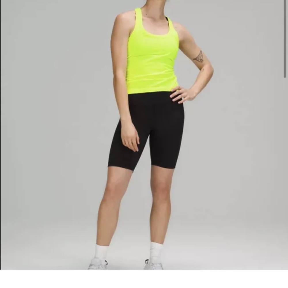 Lululemon swiftly Tech Racerback Tank Top 2.0 Race Length Green Size 2
